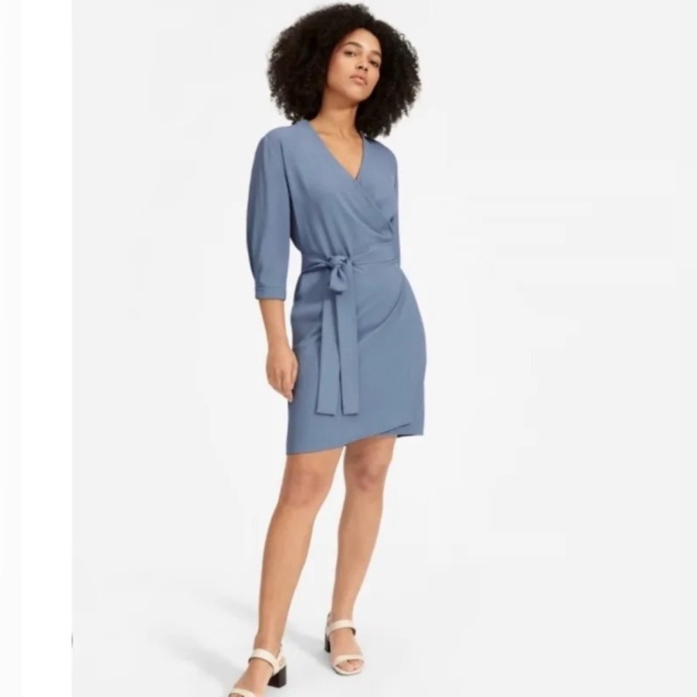 Everlane Japanese GoWeave Short Wrap Dress Blue Size 8 Pockets Career Casual